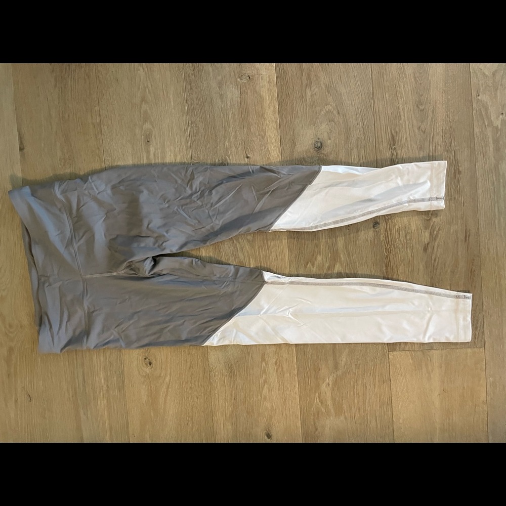Lululemon leggings gray and white
